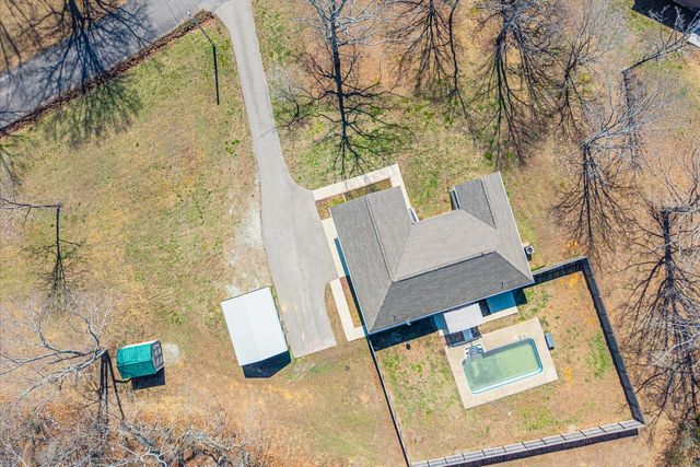 2125 Sayles Ct, Lawrenceburg, TN 38464