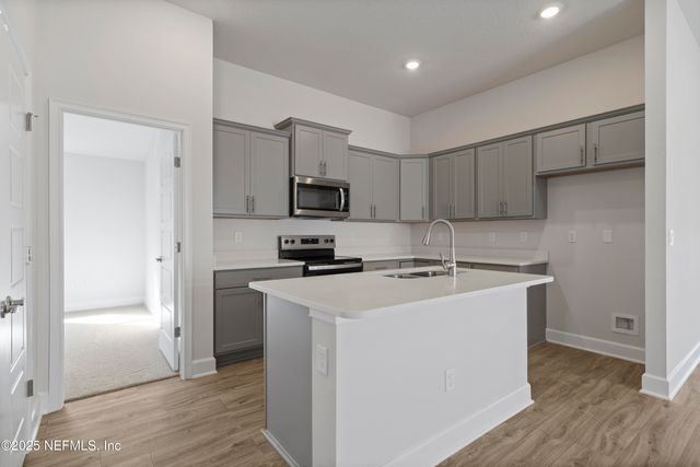 3376 MEADOW RIDGE Place, Green Cove Springs, FL 32043