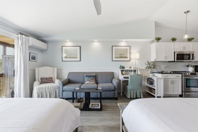 132 Shore Road 28, North Truro, MA 02652