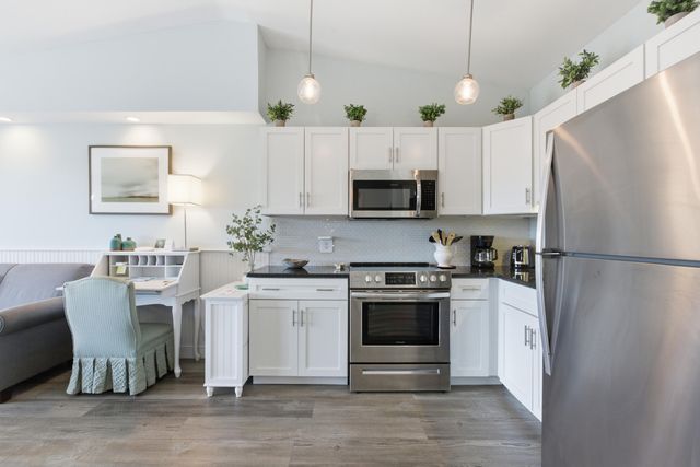 132 Shore Road 28, North Truro, MA 02652