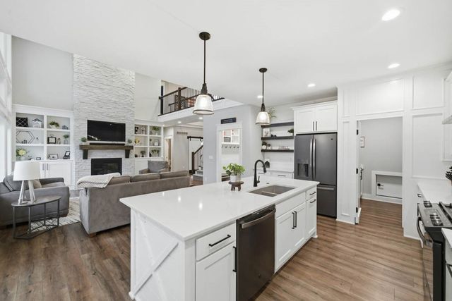 8656 NE 102nd Avenue, Bondurant, IA 50035