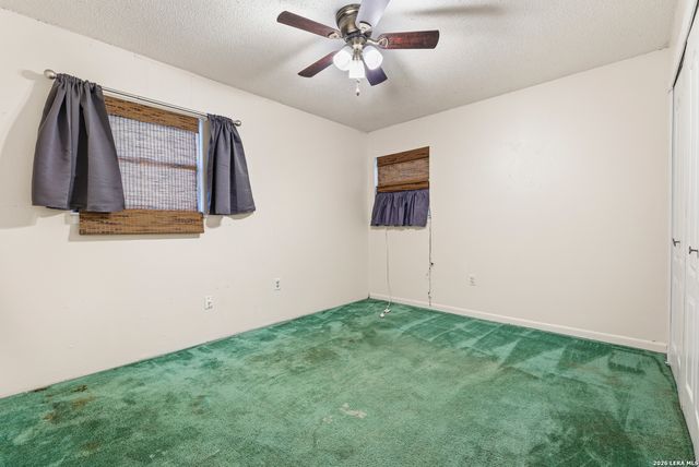 517 Uhland Rd, San Marcos, TX 78666