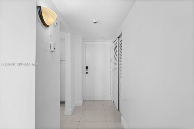 19390 Collins Avenue 1410, Sunny Isles Beach, FL 33160