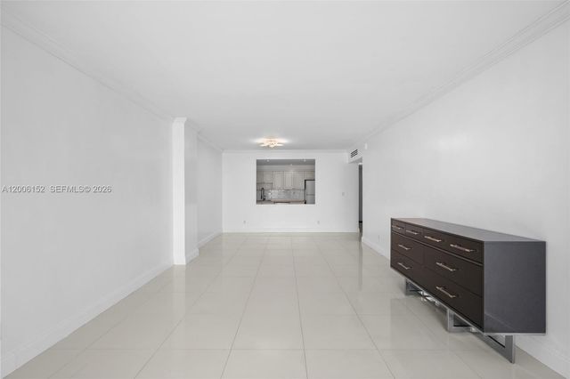 19390 Collins Avenue 1410, Sunny Isles Beach, FL 33160