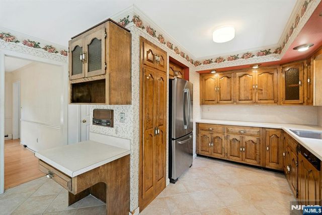 111 Dean Street, Harrington Park, NJ 07640