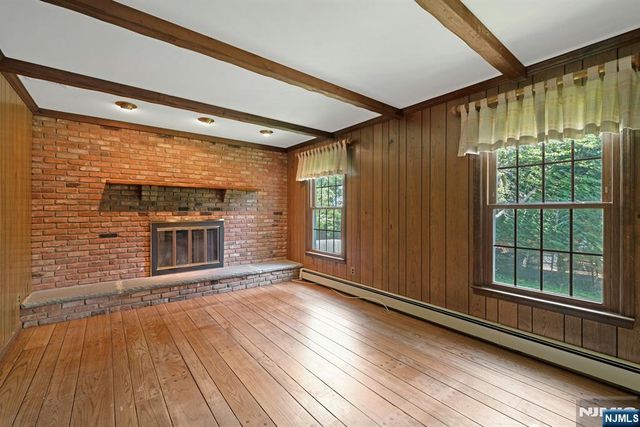 111 Dean Street, Harrington Park, NJ 07640