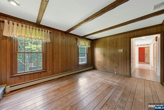 111 Dean Street, Harrington Park, NJ 07640