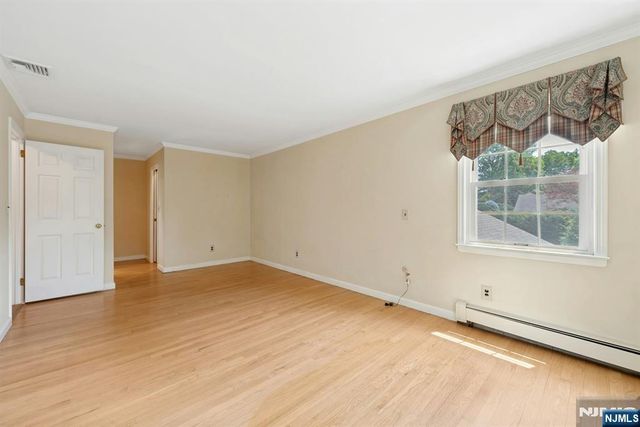 111 Dean Street, Harrington Park, NJ 07640