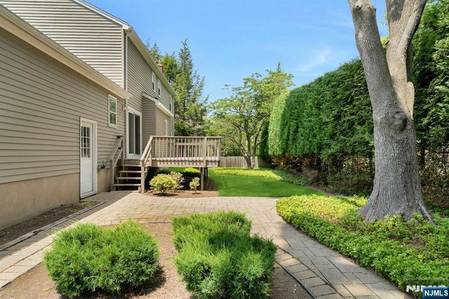 111 Dean Street, Harrington Park, NJ 07640