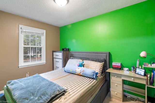 516 John Street, Eden, NC 27288