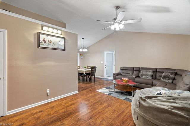 516 John Street, Eden, NC 27288