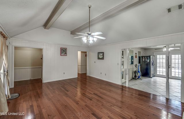 1609 Old Vicksburg Road, Clinton, MS 39056