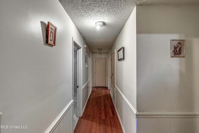 1609 Old Vicksburg Road, Clinton, MS 39056
