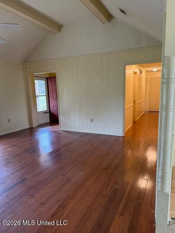 1609 Old Vicksburg Road, Clinton, MS 39056