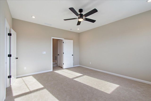 3921 Volterra Lane, 299A, Covington, KY 41017