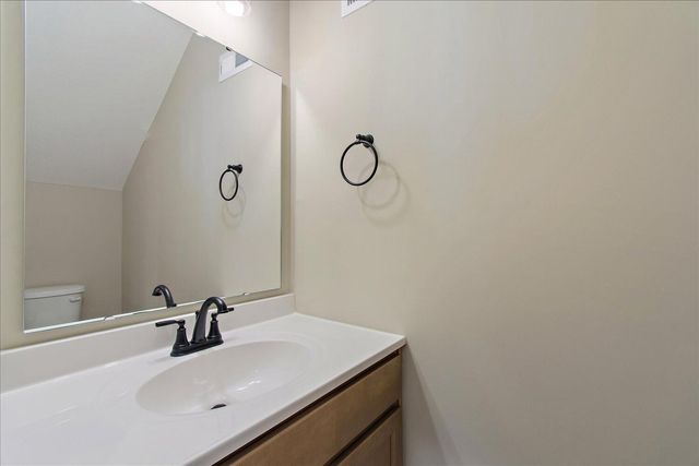 3921 Volterra Lane, 299A, Covington, KY 41017