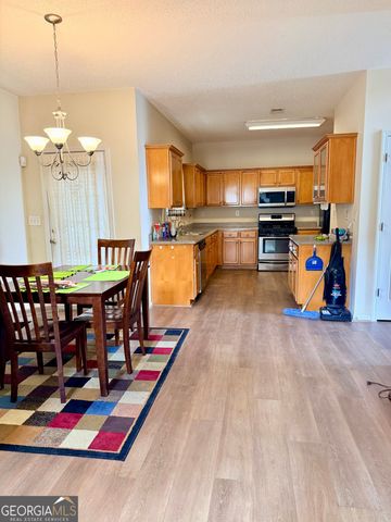 7476 Ledgestone Lane, Riverdale, GA 30274