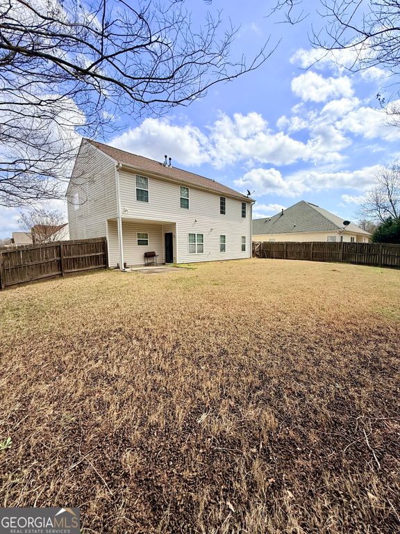 7476 Ledgestone Lane, Riverdale, GA 30274