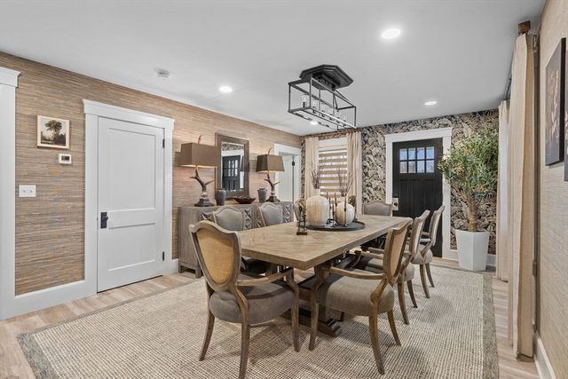 7 Nipmuck, Webster, MA 01570