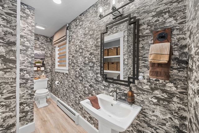 7 Nipmuck, Webster, MA 01570