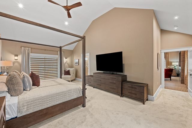 7 Nipmuck, Webster, MA 01570