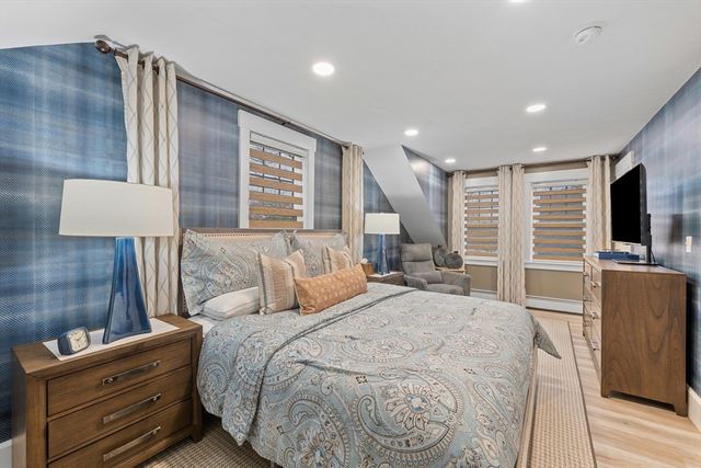 7 Nipmuck, Webster, MA 01570