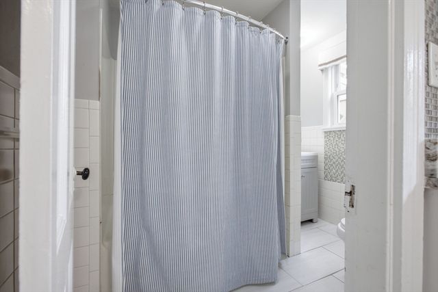 181 Churchills Lane 1, Milton, MA 02186