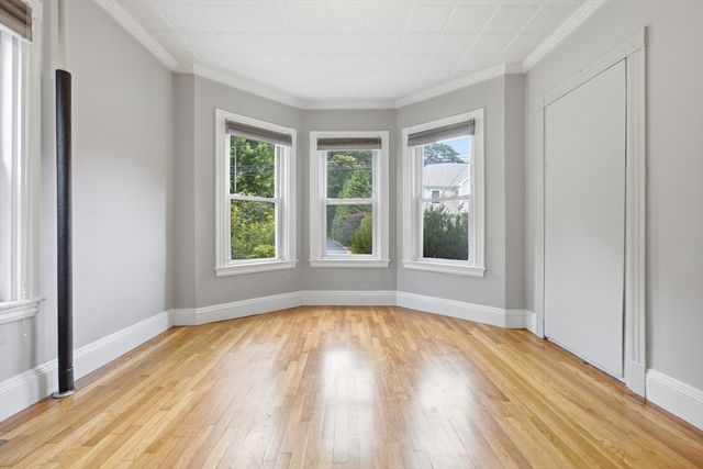 181 Churchills Lane 1, Milton, MA 02186