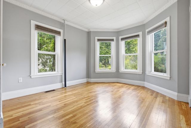 181 Churchills Lane 1, Milton, MA 02186