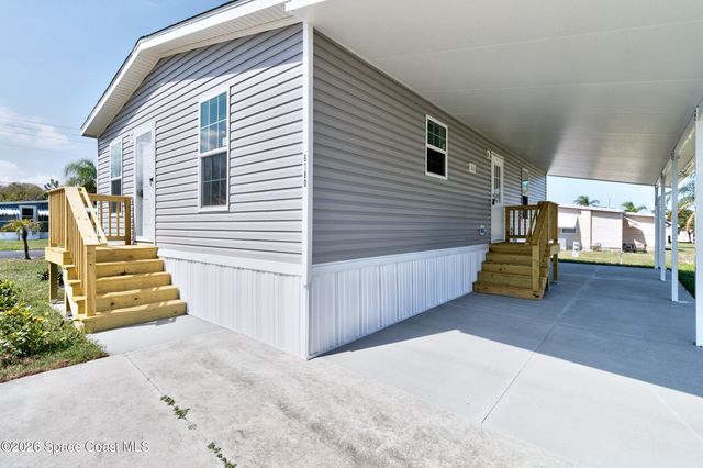 6180 98th Lane, Sebastian, FL 32958