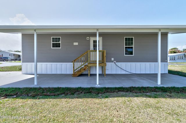 6180 98th Lane, Sebastian, FL 32958