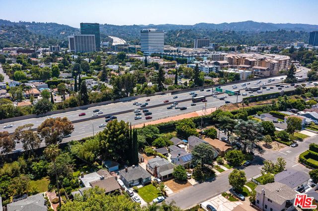 15144 Morrison Street, Sherman Oaks, CA 91403