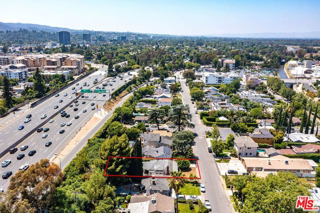 15144 Morrison Street, Sherman Oaks, CA 91403