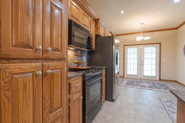 1714 Bridlewood Court, Shawnee, OK 74804