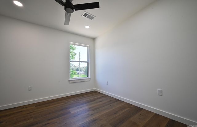 918 Reine Street, Mena, AR 71953