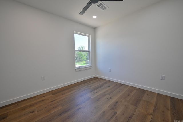 918 Reine Street, Mena, AR 71953