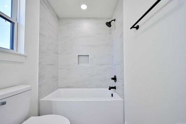 918 Reine Street, Mena, AR 71953