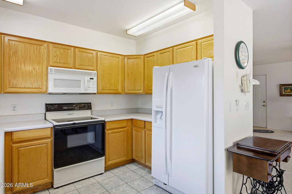 Image 11 of property listing at 1924 1924 Little Doe Trail, Overgaard, AZ 85933