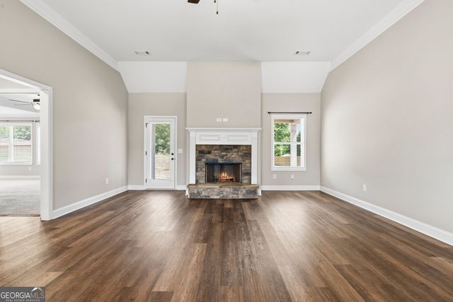 183 Loch Way, Eatonton, GA 31024