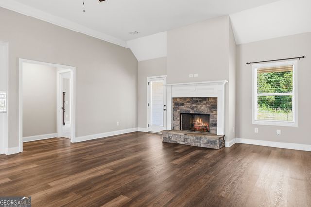 183 Loch Way, Eatonton, GA 31024