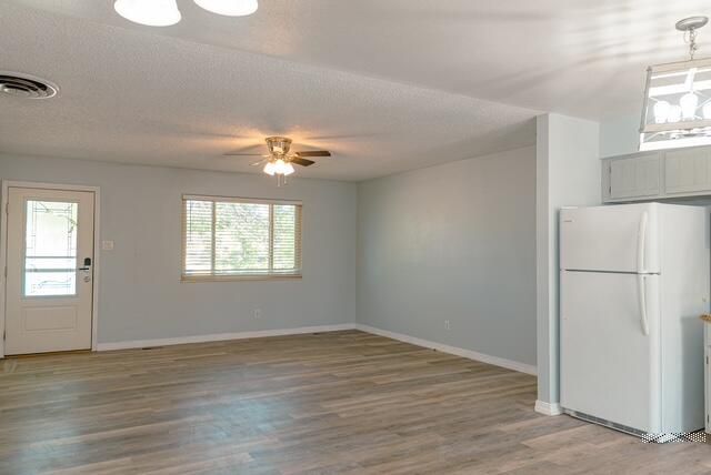 556 Pear St, Pueblo, CO 81005