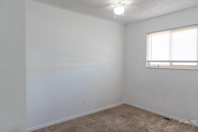 556 Pear St, Pueblo, CO 81005