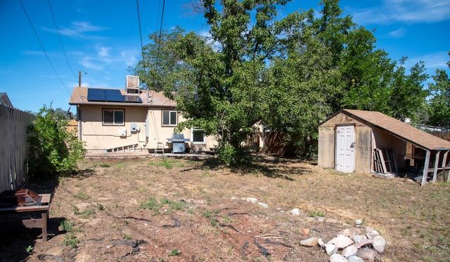 556 Pear St, Pueblo, CO 81005