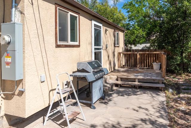 556 Pear St, Pueblo, CO 81005