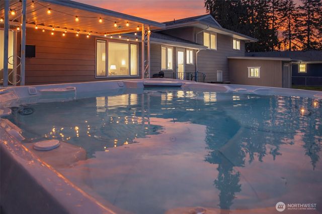 15106 Starr Place SE, Olalla, WA 98359