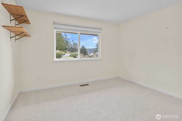 15106 Starr Place SE, Olalla, WA 98359