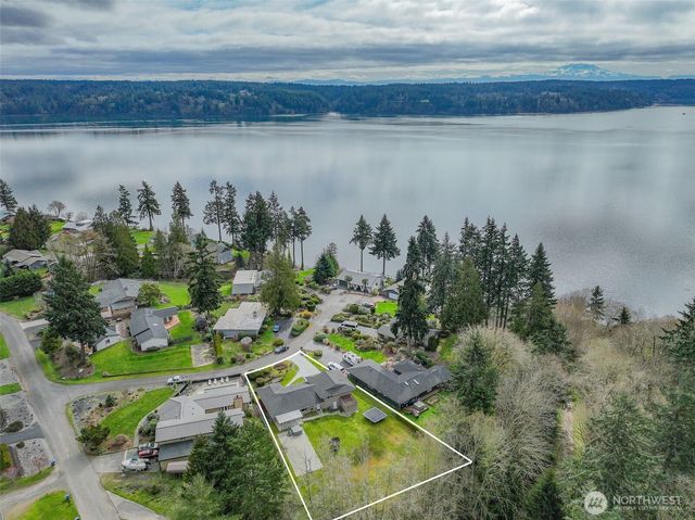 15106 Starr Place SE, Olalla, WA 98359