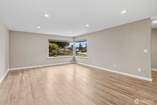 15106 Starr Place SE, Olalla, WA 98359