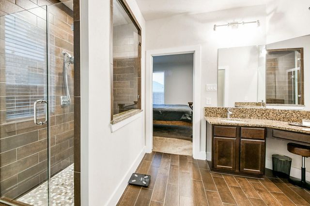 236 Bright Bluff Circle, Waller, TX 77484