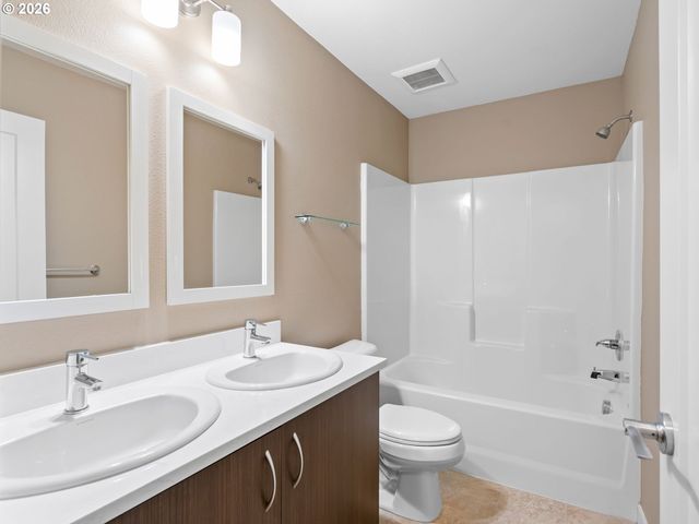 138 Ne 109TH Ave, Portland, OR 97220